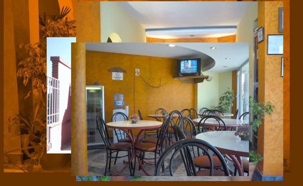 Hotel Las Rosas Салта Екстериор снимка